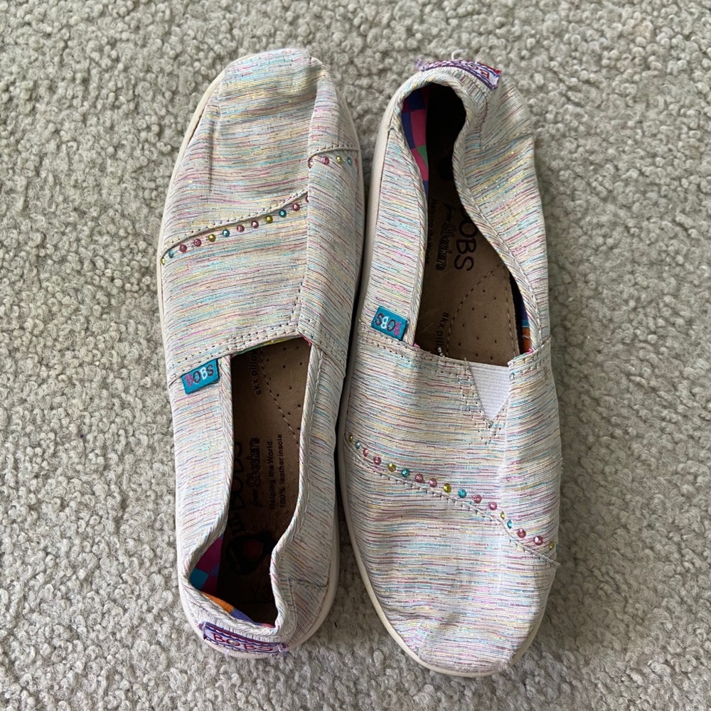 White sparkly Bobs